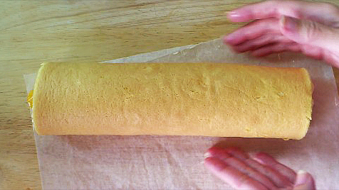 rolling vanilla swiss roll