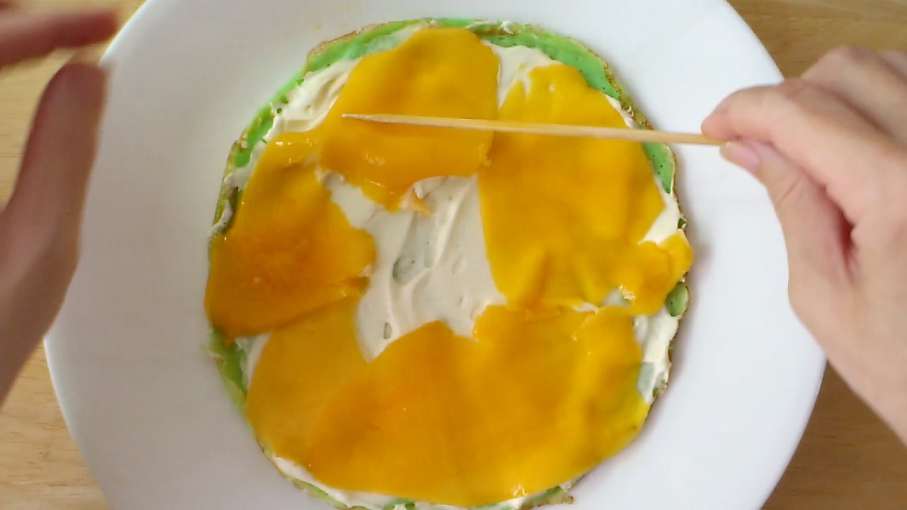 mango mille crepe cake photo